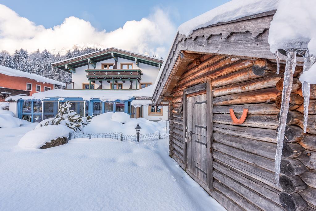 Pension Restaurant Dorfalm Leogang Exterior photo