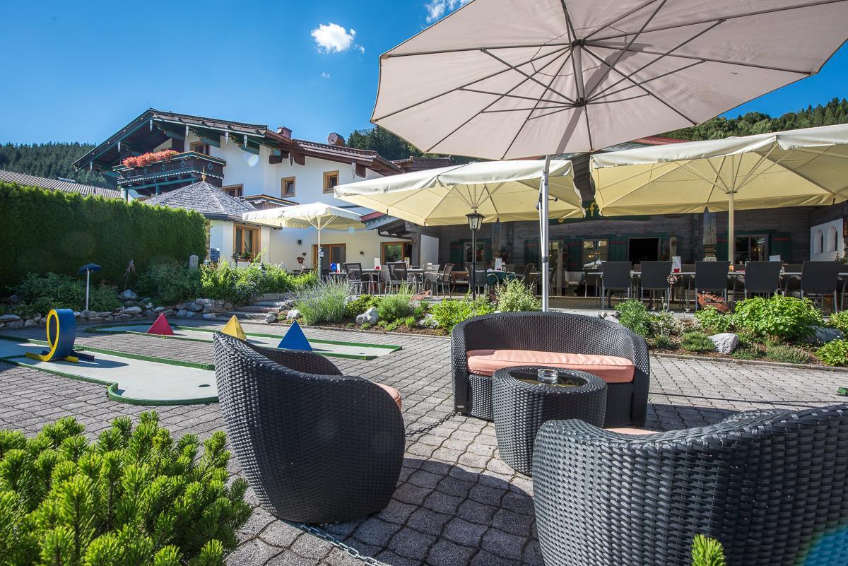 Pension Restaurant Dorfalm Leogang Exterior photo